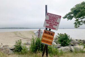Child drowns at Conimicut Point Beach in R.I.