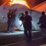 One killed in plane crash on Texas highway