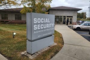Projected Social Security benefits cliff creeps up to 2032