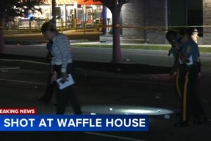 Four shot at Waffle House in Newark, Del.