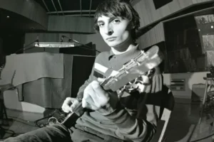 Review & setlist: ‘Stranger Things’ star Finn Wolfhard trades Demogorgons for demos in Boston