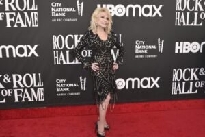 Dolly Parton has died, family announces: 'She will always love you'
