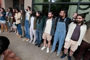 This was the scene at Sunday’s Noah Kahan look-alike contest in the South End