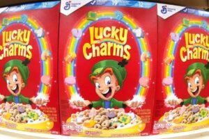Lucky Charms and Trix go au naturel as General Mills ditches artificial colors